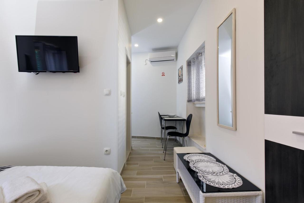 Apartments Stella Spalato ภายนอก รูปภาพ